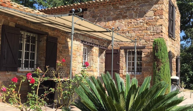 Beautiful Provençal villa at the Riviera near Cannes - with sea & mountain view