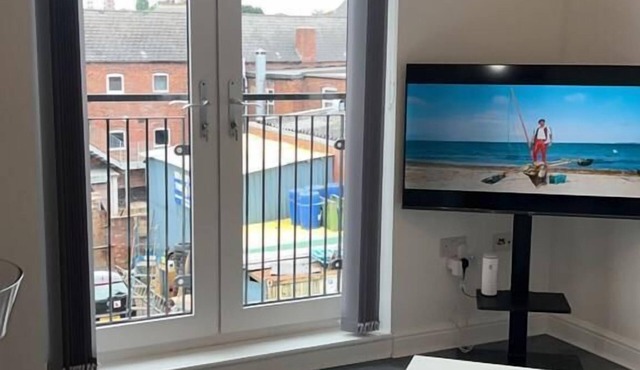 Beautiful 1-Bed Apartment in Tipton