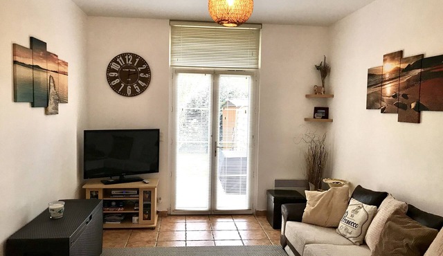 Beautiful 1 Bedroom Gite In Pleurtuit