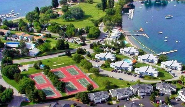 Beautiful 1 bedroom unit at resort, sleeps 5