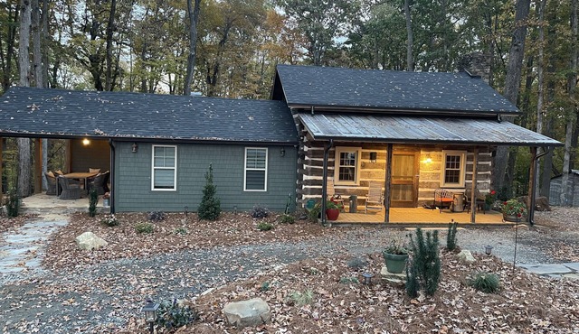 Beautiful 1800’s Cabin with newly renovated addition. WFU only 5 miles away.