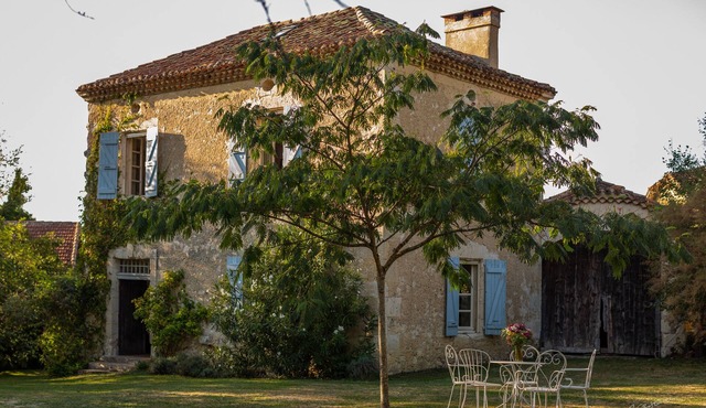 Beautiful, 1800’s stone cottage in Gers Golden Triangle with private pool.
