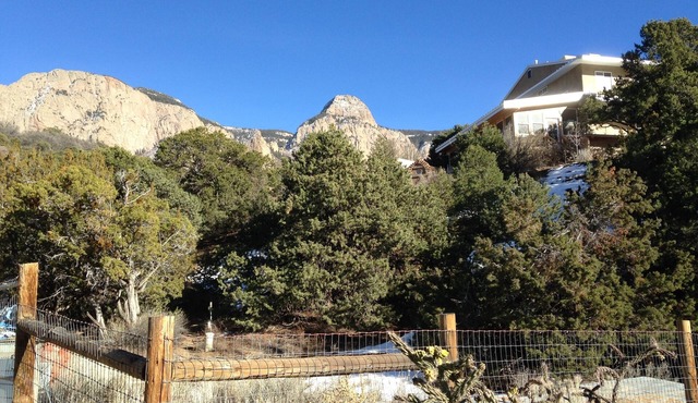 Beautiful 1bd In the Mountains on the outskirts of Albuquerque