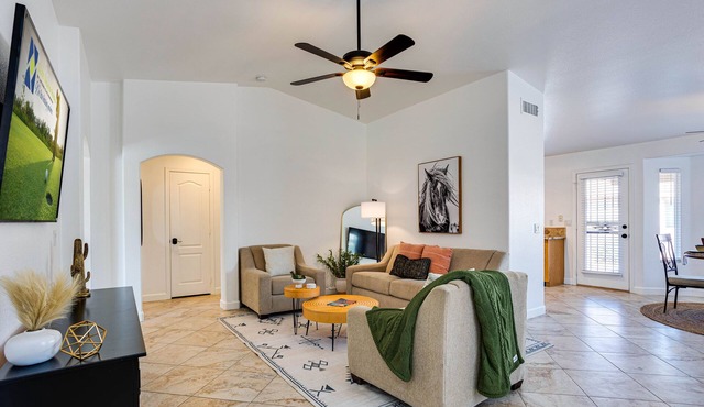 Beautiful 2/2 in Springfield 55+ Golf Community 30 night minimum