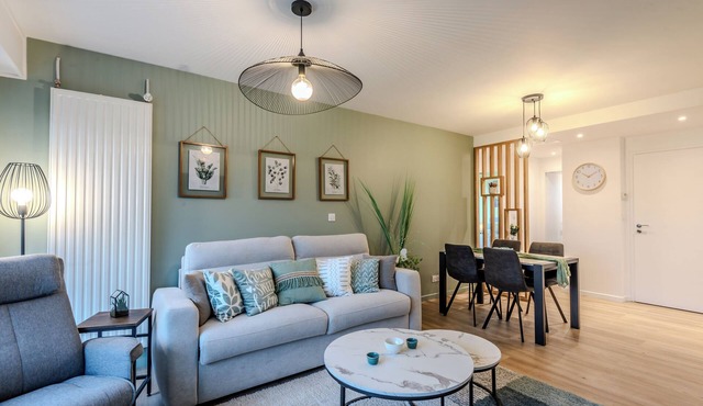 Beautiful 2-bedroom apartment in Evian-les-Bains with view of Lake Geneva