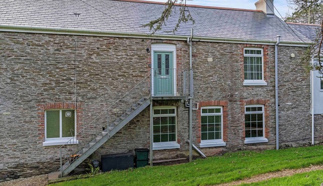 Beautiful 2-bedroom apartment with WiFi in charming Stokenham