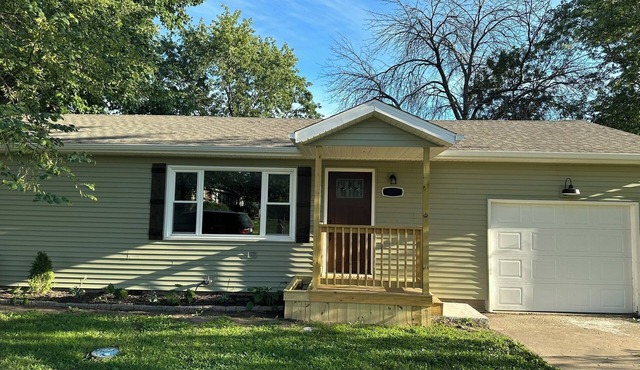 Beautiful 2-bedroom cottage in Hamilton