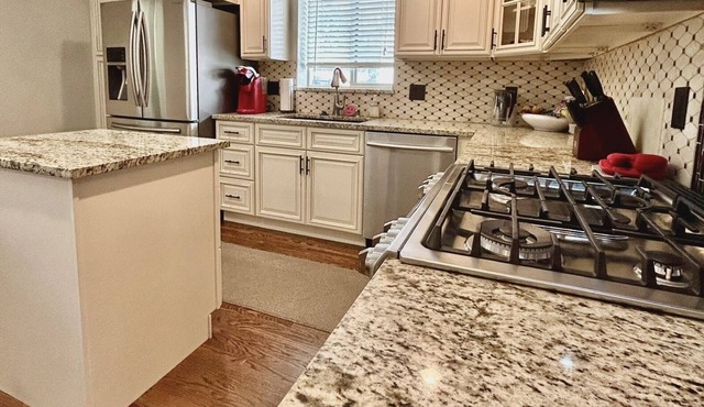 Beautiful 2 Bedroom Denver, West Highland. Charming, Stylish & Walkable!