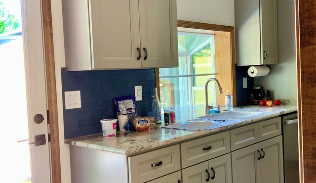 Beautiful 2-bedroom house addition in wonderful Vancouver.