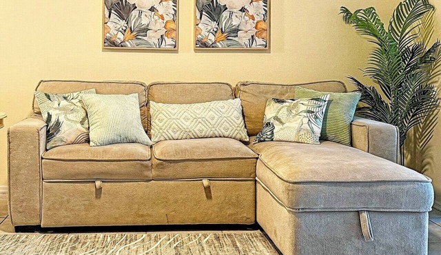 Beautiful 2-bedroom townhome in tranquil Bradenton near Lakewood Ranch
