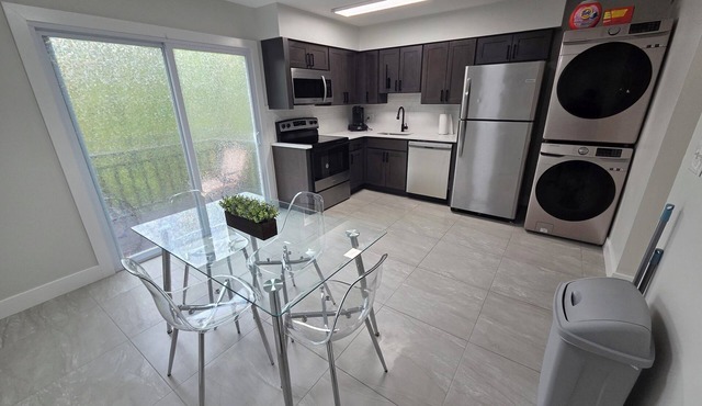 Beautiful 2-bedroom townhome with AC in charming Blakely