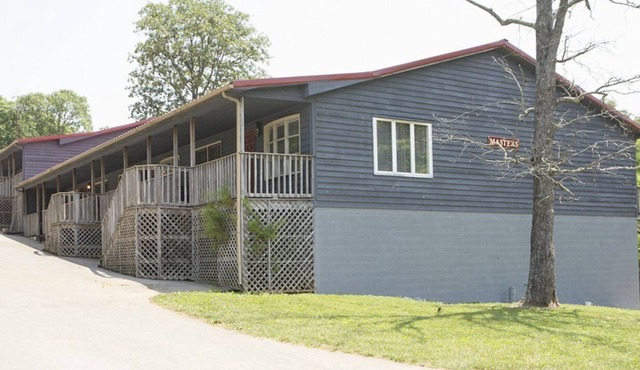 Beautiful 2 bedroom unit at resort, sleeps 6