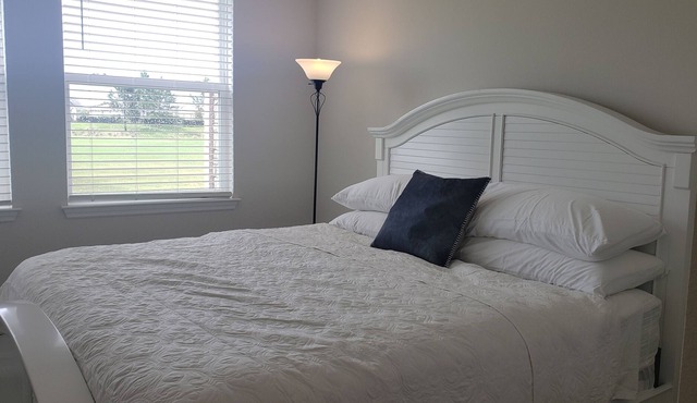 Beautiful 2 bedroon Villa on Golf Coarse