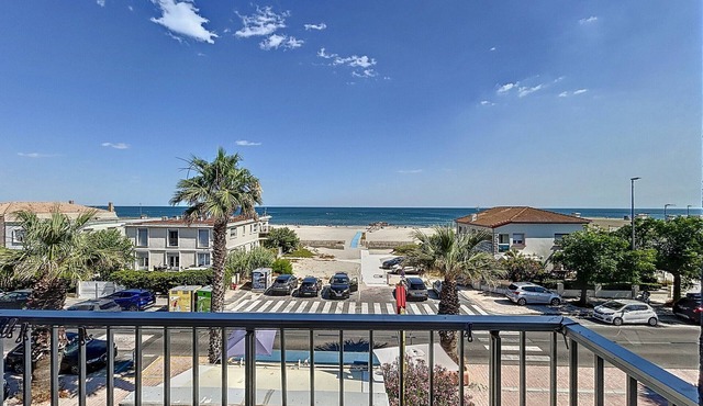 Beautiful 2-room apartment with sea view in Palavas-les-Flots