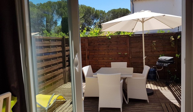 Beautiful 2 rooms sunny, 300m/sea, large terrace