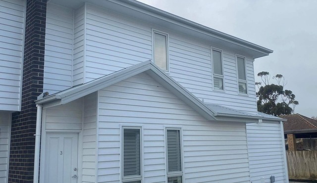 Beautiful 2 Story White Weatherboard townhouse