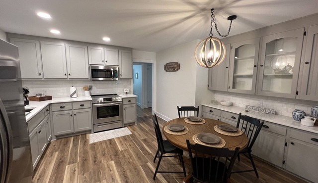 Beautiful 2BD 2BA home in small-town America