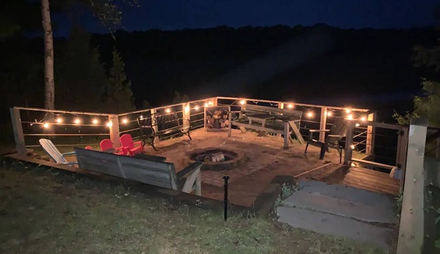 Beautiful 2BR+Loft Cottage with amazing views!nn