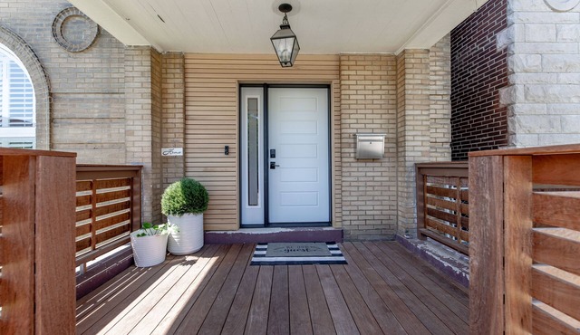 Beautiful 3,000 SF 4-BDRM +Media/Bonus/Bed Rm Private Home Central West End -CWE