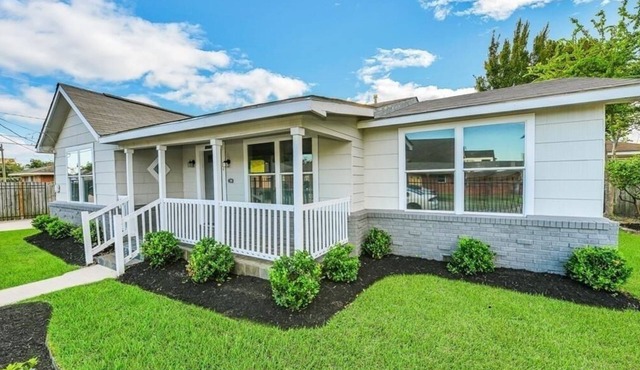 Beautiful 3/1 Home in Desirable Houston Heights