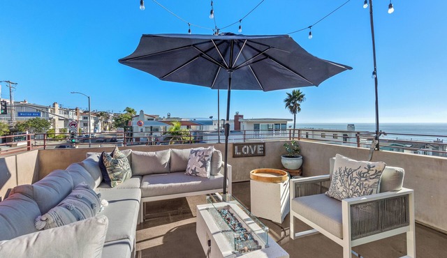 Beautiful 3-bedroom condo with AC in Manhattan Beach