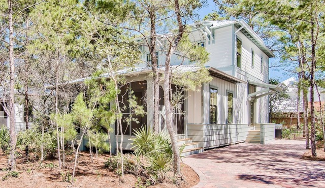 Beautiful 3 Bed Cottage in Magnolia By The Sea