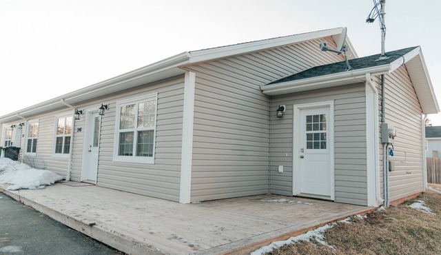 Beautiful 3 Bedroom house - 15 Mins away from Brackley Beach