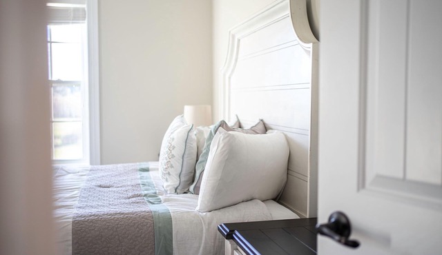Beautiful 3-bedroom suite located minutes from Cavendish Beach
