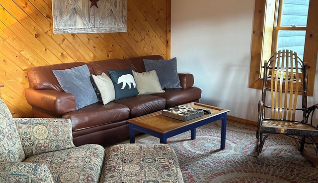 Beautiful 3 bedroom house located at the foothills of the Rocky Mtns in Clark WY