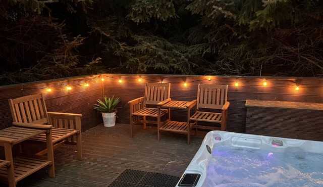 Beautiful 3 bedroom lodge with hot tub in stunning Northumberland