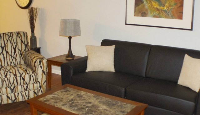 Beautiful 3 bedroom unit at resort, sleeps 8