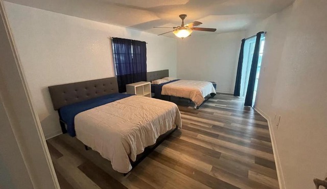 Beautiful 3 bedroom home with pool Internal name: Barker house