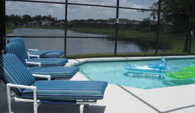 Beautiful 3 Bedroom Villa With Stunning Lake Views