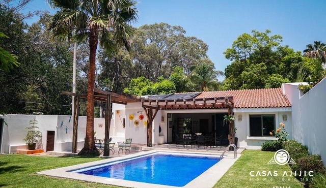Beautiful 3 Bedroom Villa with Free Parking in La Floresta, Ajijic