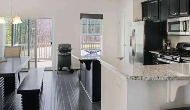 Beautiful 3 level one car garage townhome