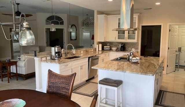 Beautiful 3 bed 2 bath rental home in Burnt Store Marina