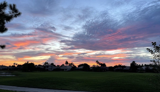 Beautiful 3Br/2.5Ba Golf Course Townhome w/Bunk Room for the Kids!