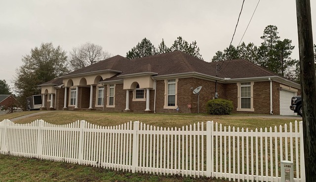 Beautiful 4 bed/3Bath House for Master’s Week