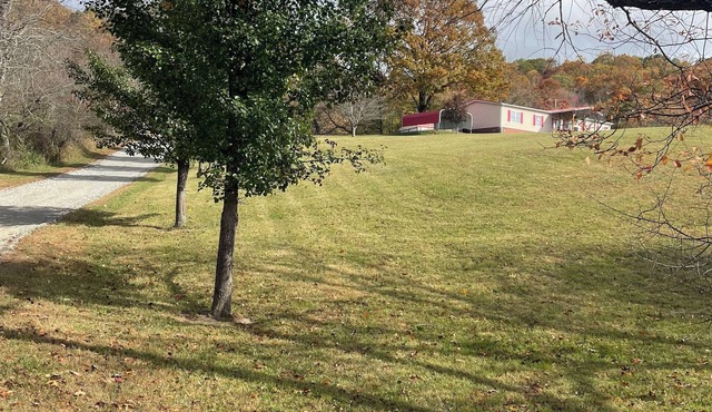 Beautiful 4 Bedroom Mountain Getaway! Amazing Mountain Views !