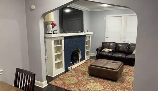 Beautiful 4 bedroom 2 bath home, peaceful,relaxing