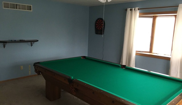 Beautiful 4 Bedroom 2.5 Bath with a pool table