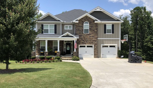 Beautiful 4 Bedroom 4 bath Augusta Rental with pool. Amazing back porch views