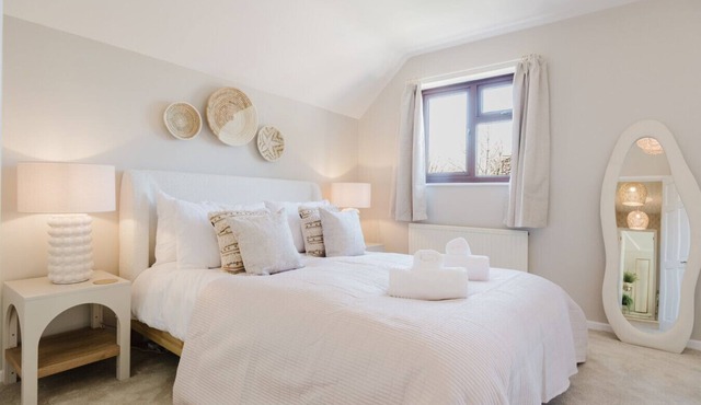 Beautiful 4 Bedroom Cotswolds Home near Woodstock