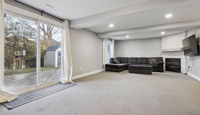 Beautiful 4 Bedroom House in Courtice
