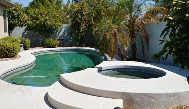 Beautiful 4 bedroom Home complete with Heated Pool & Spa