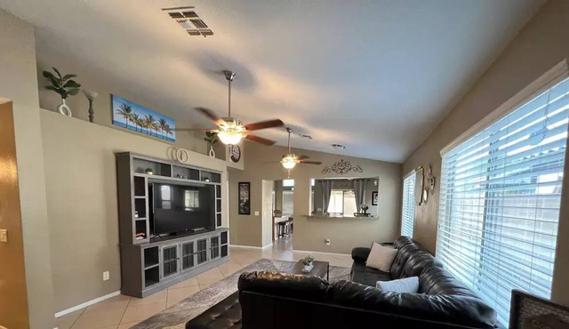 Beautiful 4 bedroom home with swimming pool