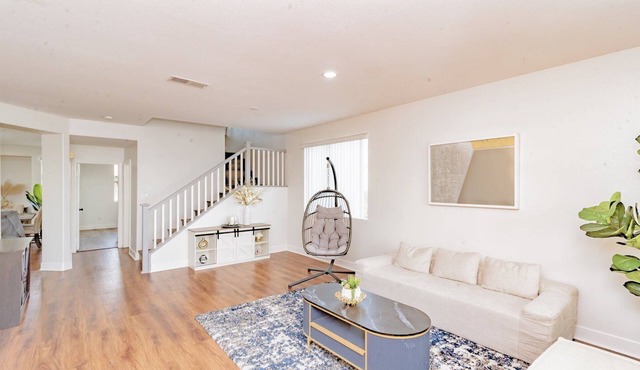 Beautiful 4-bedroom house with Pool in serene Menifee