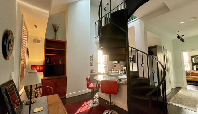 Beautiful 4-Level Home in Heart of Old Town