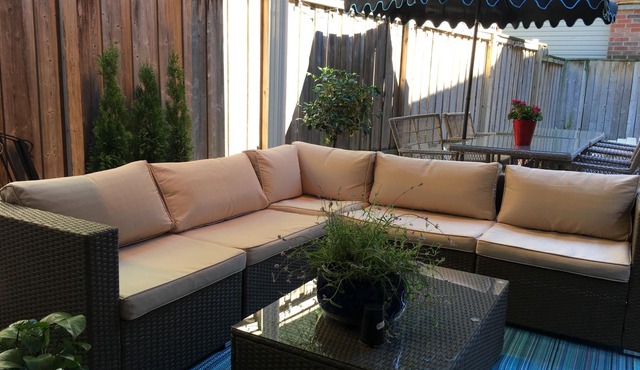 Beautiful 4Br downtown garden house. Sleeps 12