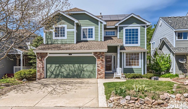 Beautiful 4BR Home. Between Boulder & Denver. Quiet Cul-du-Sac.
